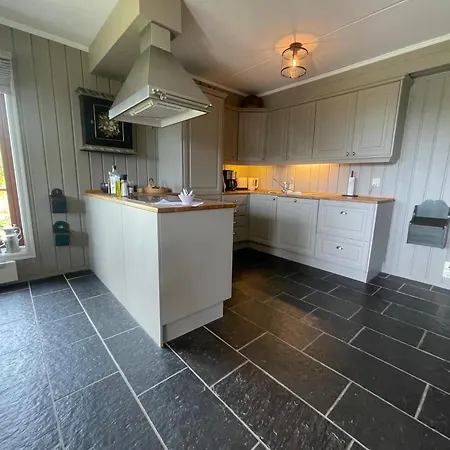 아파트 And With Terrace *